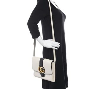 New Authentic Gucci  Leather Shoulder Bag Medium Black White
